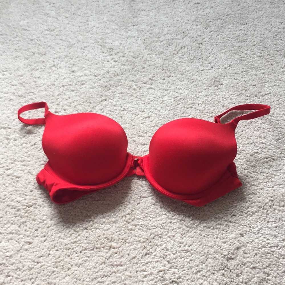 Red Victoria secret bra